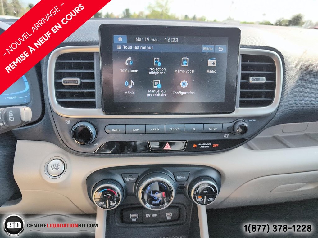 Hyundai Venue Ultimate TOIT OUVRANT 2023 à Granby, Québec - 14 - w1024h768px