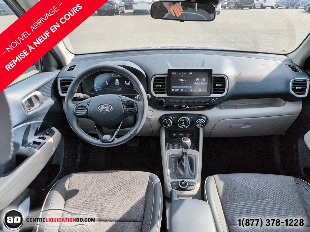 Hyundai Venue Ultimate TOIT OUVRANT 2023 à Granby, Québec - 11 - w1024h768px
