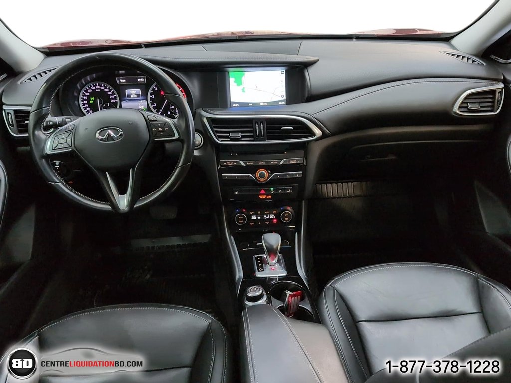 2018 Infiniti QX30 AWD CUIR NAVIGATION TOIT PANO in Granby, Quebec - 14 - w1024h768px