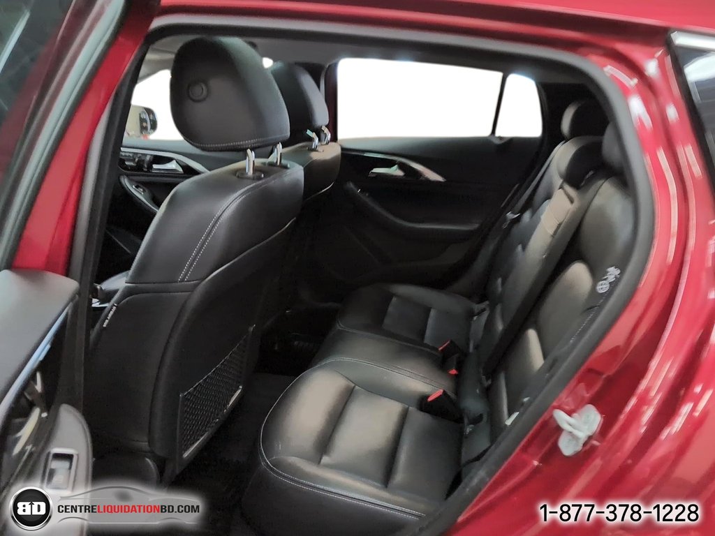 2018 Infiniti QX30 AWD CUIR NAVIGATION TOIT PANO in Granby, Quebec - 13 - w1024h768px