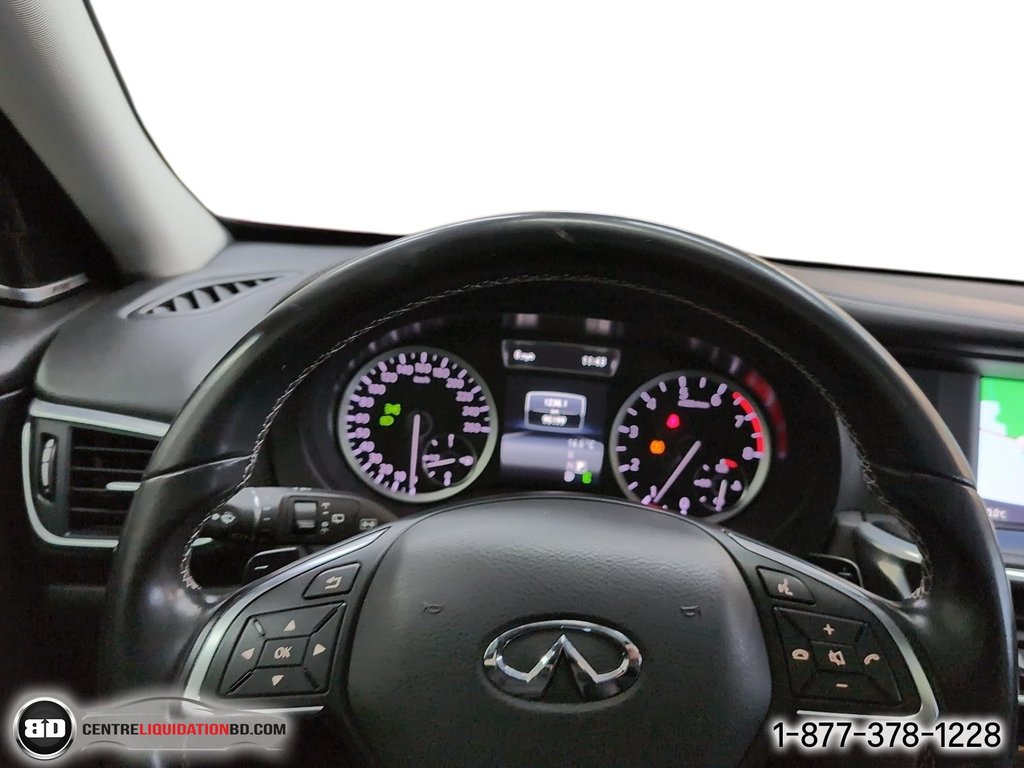 2018 Infiniti QX30 AWD CUIR NAVIGATION TOIT PANO in Granby, Quebec - 16 - w1024h768px