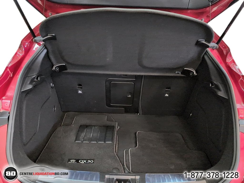 2018 Infiniti QX30 AWD CUIR NAVIGATION TOIT PANO in Granby, Quebec - 10 - w1024h768px