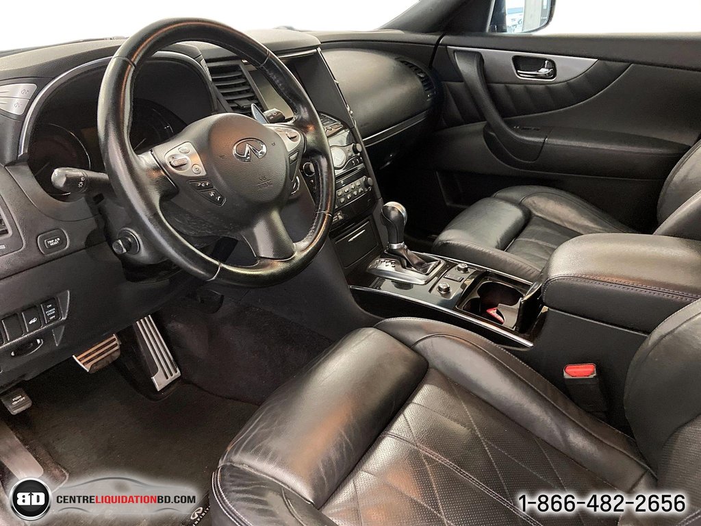 2015 Infiniti QX70 in Granby, Quebec - 18 - w1024h768px