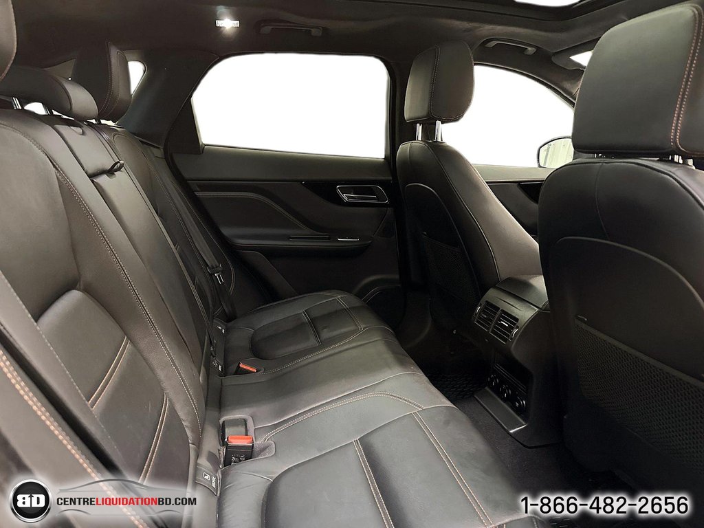 2019  F-PACE Prestige 30T in Granby, Quebec - 7 - w1024h768px