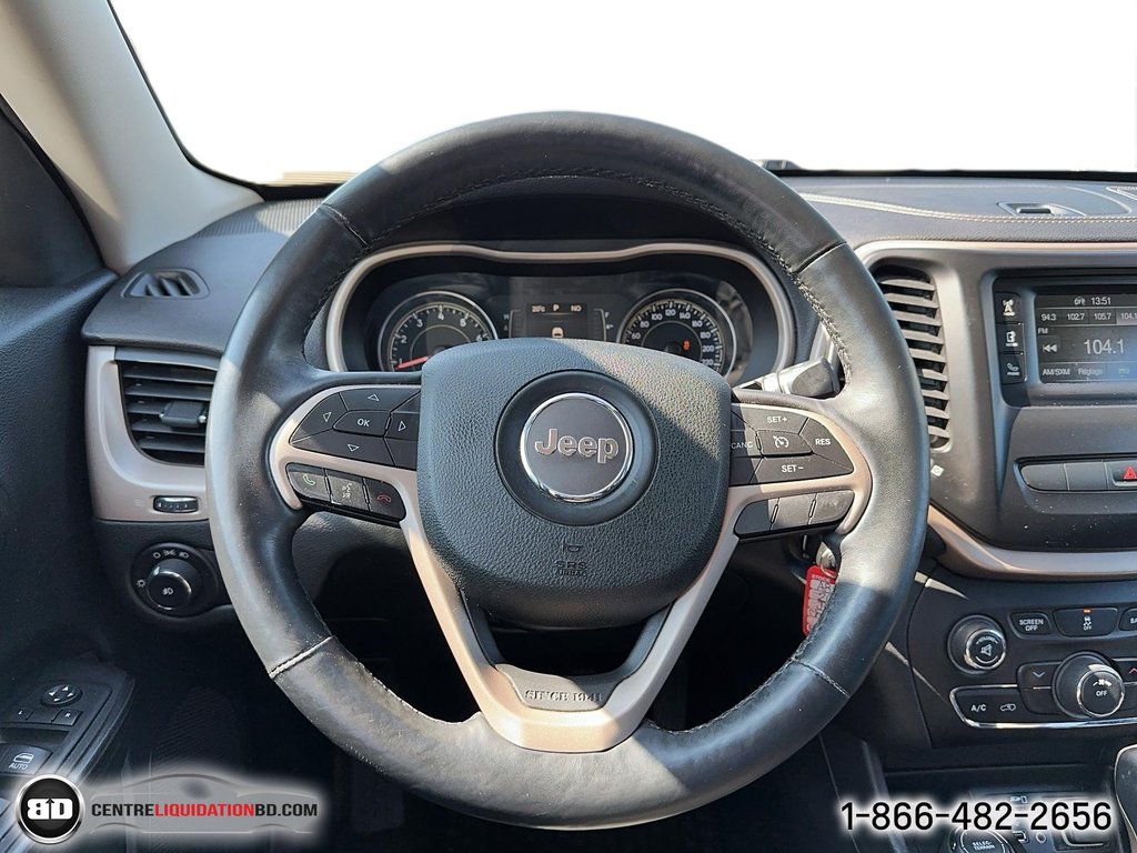 2014 Jeep Cherokee in Granby, Quebec - 11 - w1024h768px