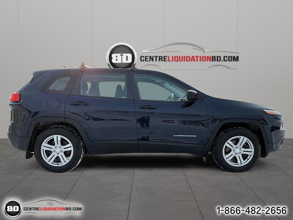 2015 Jeep Cherokee SPORT MOTEUR 3.2 L AWD V6 in Granby, Quebec - 4 - w1024h768px