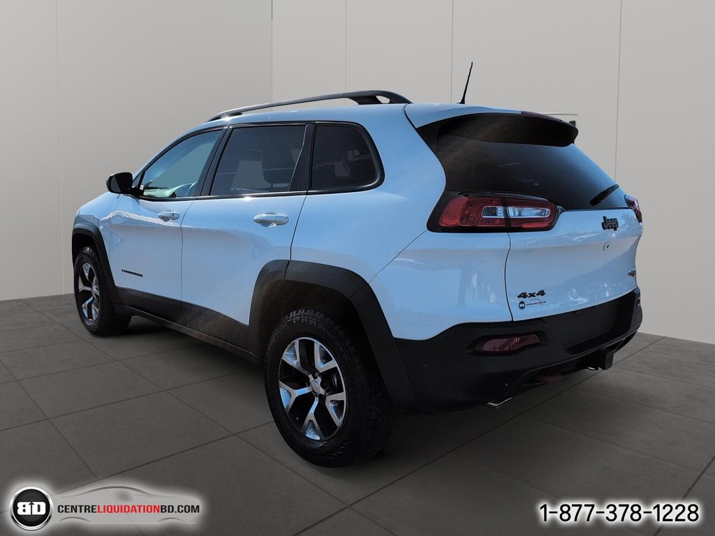 2016 Jeep Cherokee Trailhawk v6 in Granby, Quebec - 7 - w1024h768px