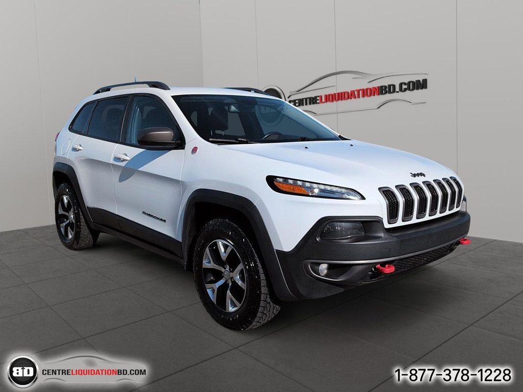 2016 Jeep Cherokee Trailhawk v6 in Granby, Quebec - 3 - w1024h768px