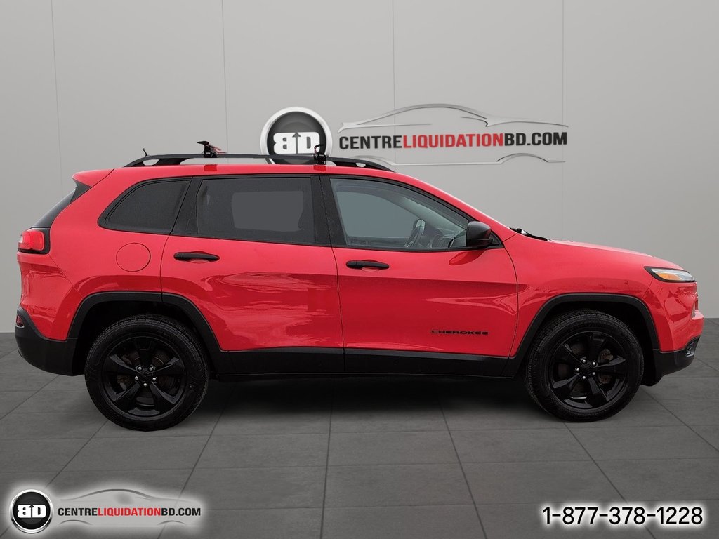2018 Jeep Cherokee Altitude V6 3.2L 4X4 in Granby, Quebec - 4 - w1024h768px