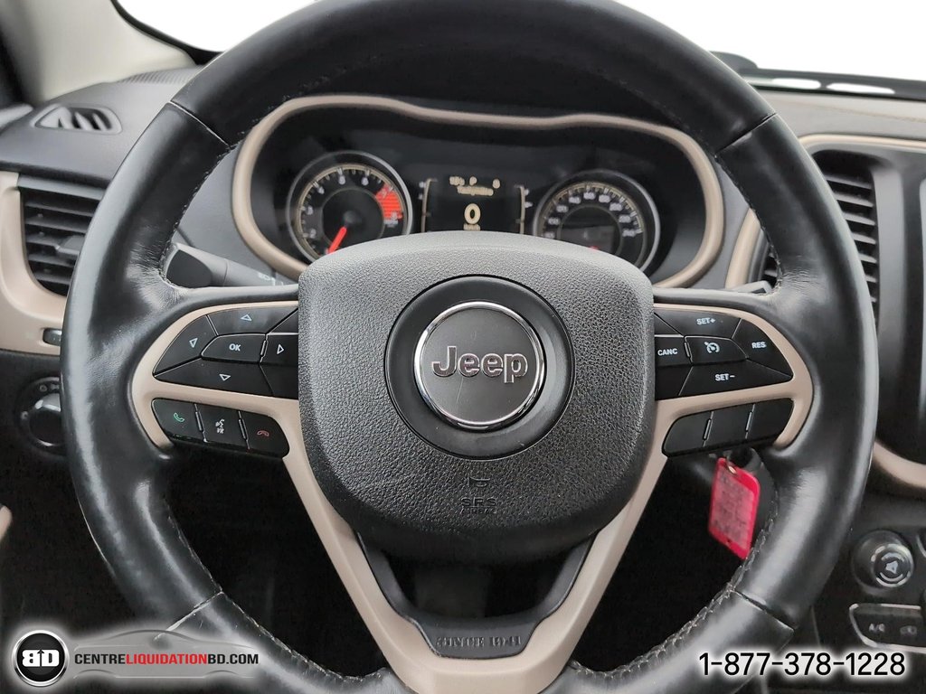2018 Jeep Cherokee Altitude V6 3.2L 4X4 in Granby, Quebec - 17 - w1024h768px