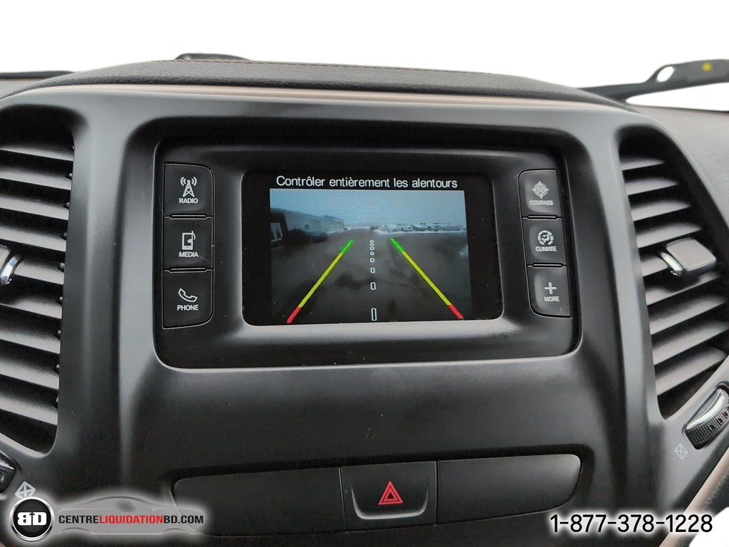 2018 Jeep Cherokee Altitude V6 3.2L 4X4 in Granby, Quebec - 22 - w1024h768px