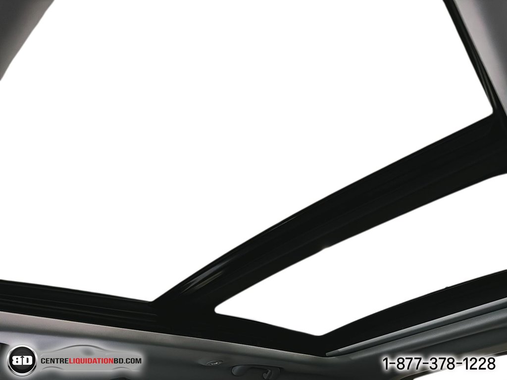 2019 Jeep Cherokee LIMITED CUIR TOIT PANO 4X4 in Granby, Quebec - 24 - w1024h768px