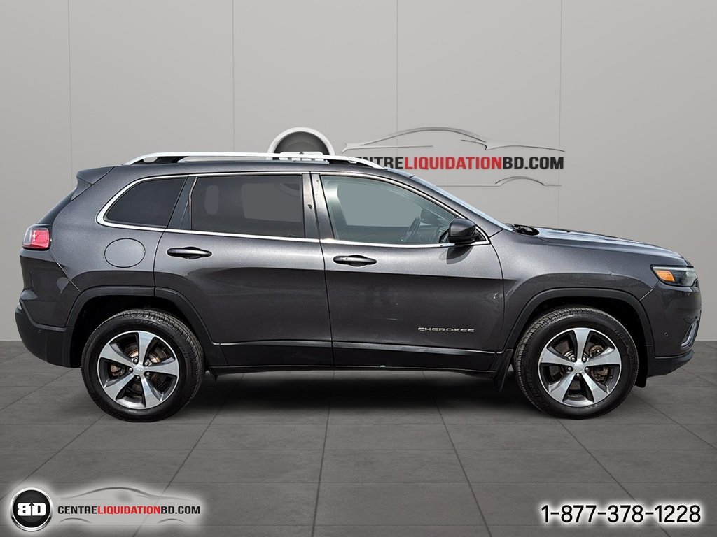 2019 Jeep Cherokee LIMITED CUIR TOIT PANO 4X4 in Granby, Quebec - 4 - w1024h768px