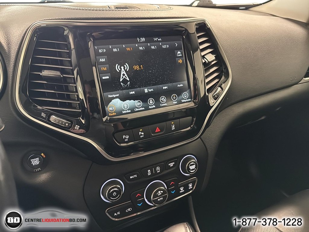 2019 Jeep Cherokee LIMITED CUIR TOIT PANO 4X4 in Granby, Quebec - 21 - w1024h768px