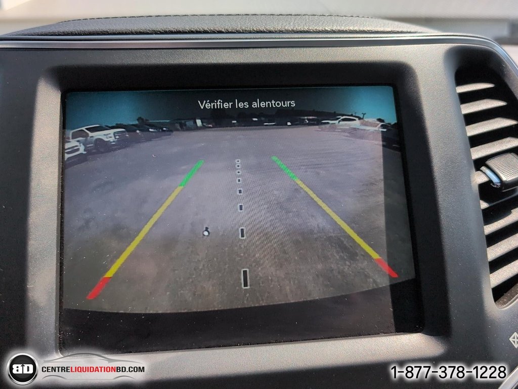 2022 Jeep Cherokee Altitude in Granby, Quebec - 21 - w1024h768px