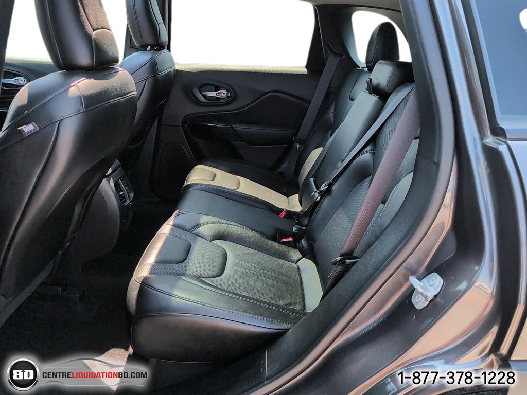2022 Jeep Cherokee Altitude in Granby, Quebec - 13 - w1024h768px