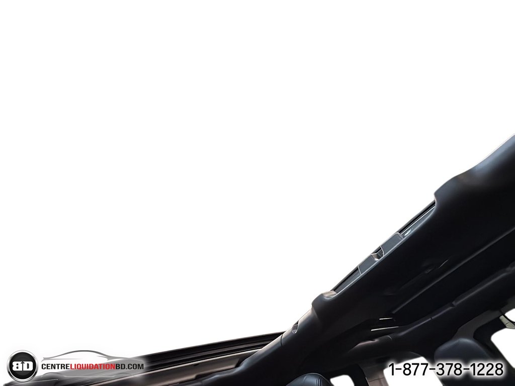 2021 Jeep Wrangler 4xe UNLIMITED SAHARA SKY ROOF in Granby, Quebec - 24 - w1024h768px