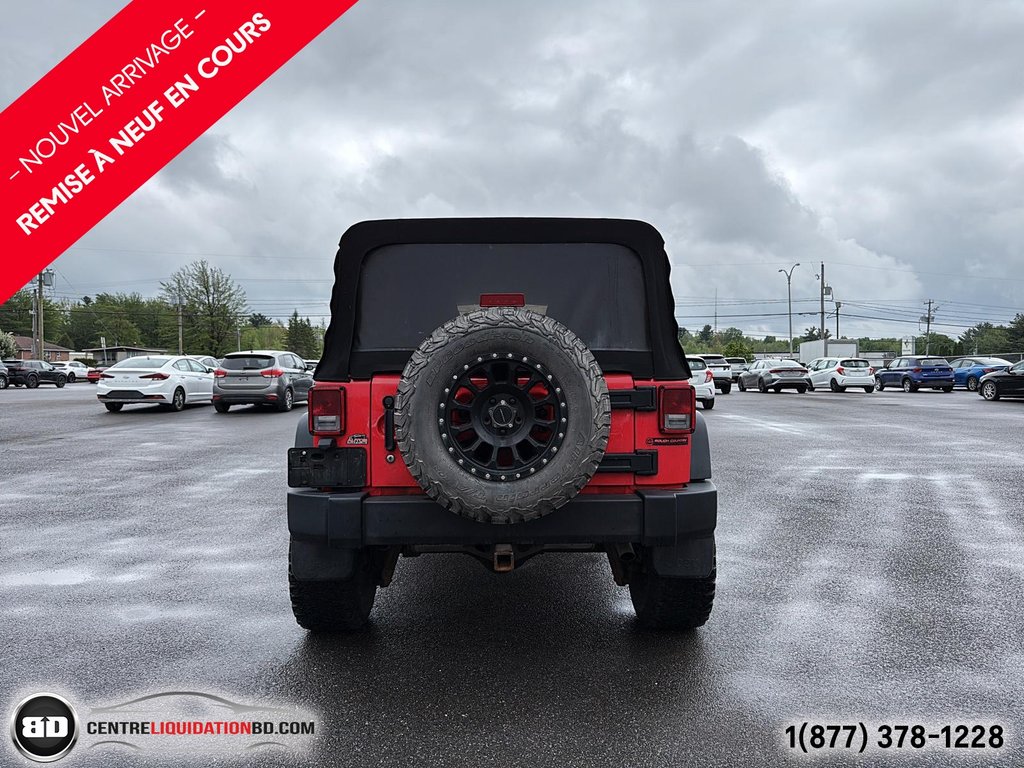 Jeep Wrangler JK Unlimited Sport 2018 à Granby, Québec - 9 - w1024h768px