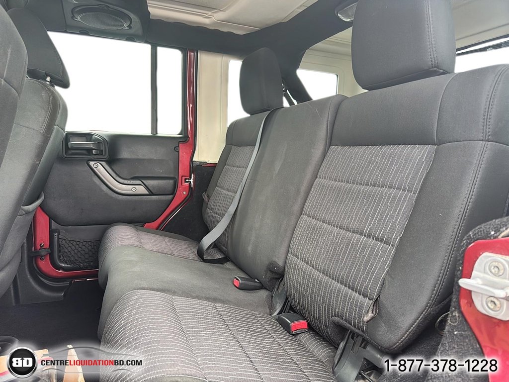 Jeep Wrangler Unlimited Sport 2011 à Granby, Québec - 11 - w1024h768px