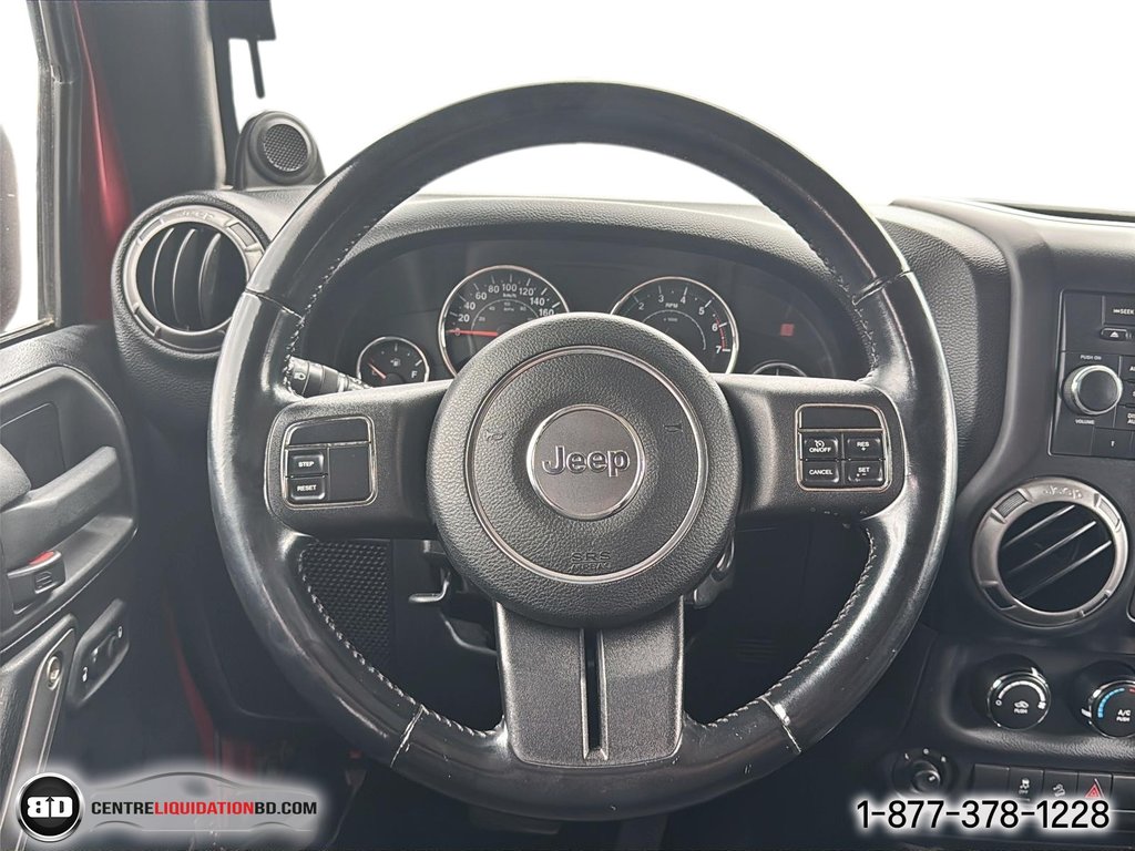 Jeep Wrangler Unlimited Sport 2011 à Granby, Québec - 14 - w1024h768px