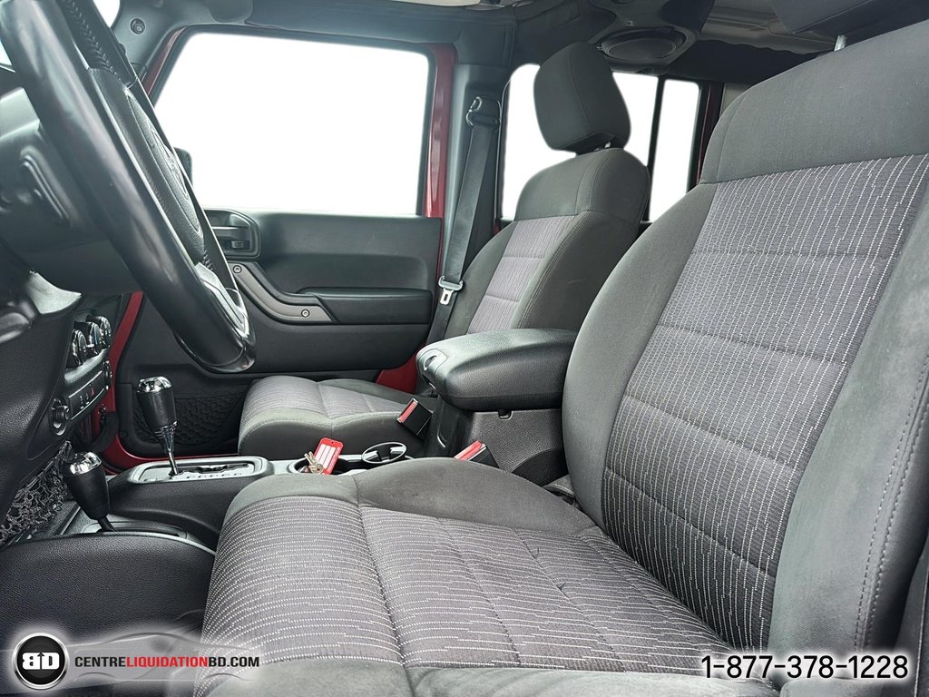 Jeep Wrangler Unlimited Sport 2011 à Granby, Québec - 10 - w1024h768px