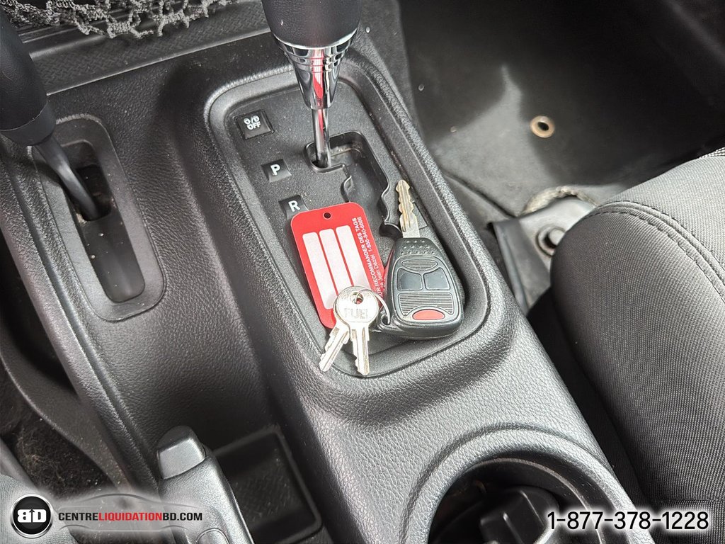Jeep Wrangler Unlimited Sport 2011 à Granby, Québec - 19 - w1024h768px