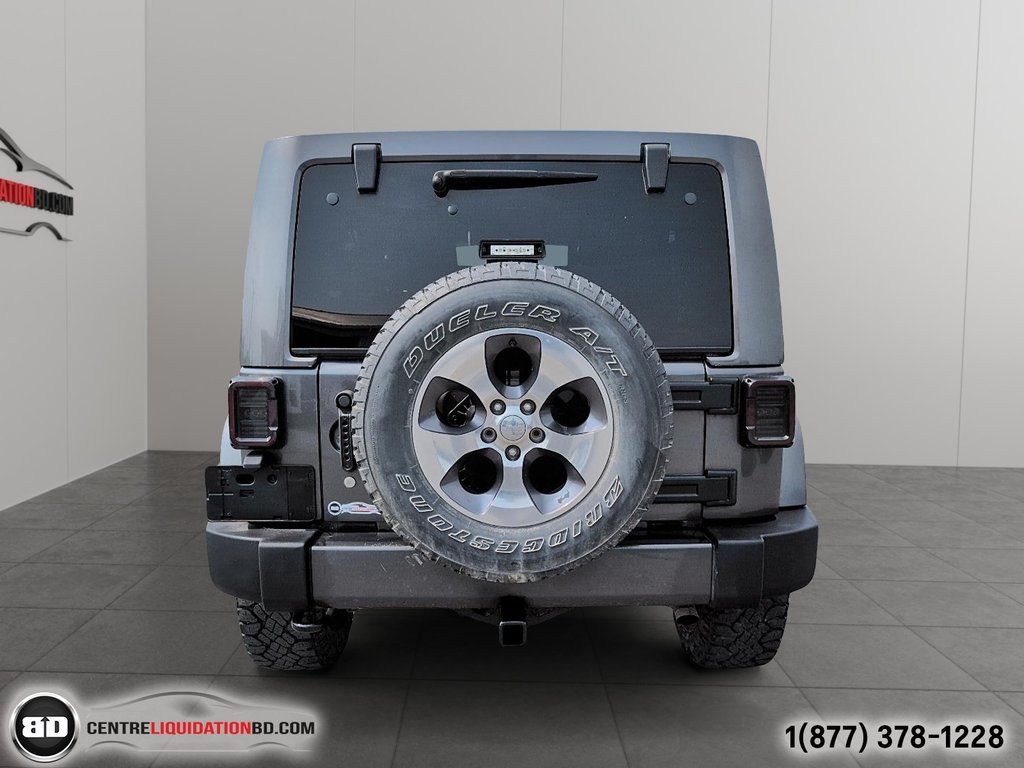 2016 Jeep Wrangler Unlimited SAHARA CUIR 2 TOITS in Granby, Quebec - 7 - w1024h768px