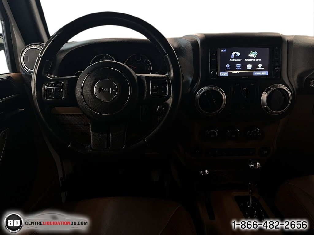 Jeep Wrangler Unlimited SAHARA 4X4 V6 3.6L NAVIGATION 2017 à Granby, Québec - 11 - w1024h768px