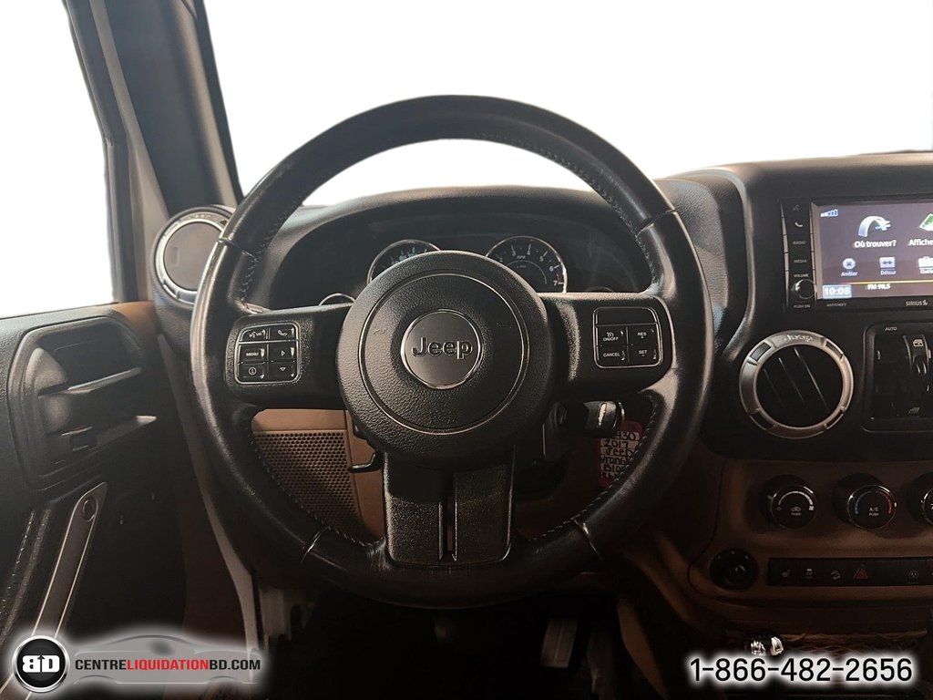 Jeep Wrangler Unlimited SAHARA 4X4 V6 3.6L NAVIGATION 2017 à Granby, Québec - 13 - w1024h768px