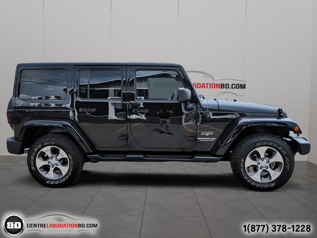 2017 Jeep Wrangler Unlimited Sahara V6 3.6L CUIR in Granby, Quebec - 4 - w1024h768px
