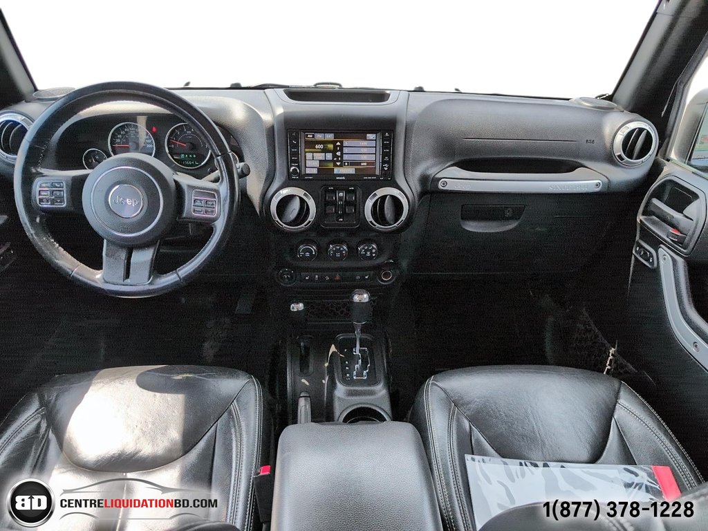 2017 Jeep Wrangler Unlimited Sahara V6 3.6L CUIR in Granby, Quebec - 16 - w1024h768px