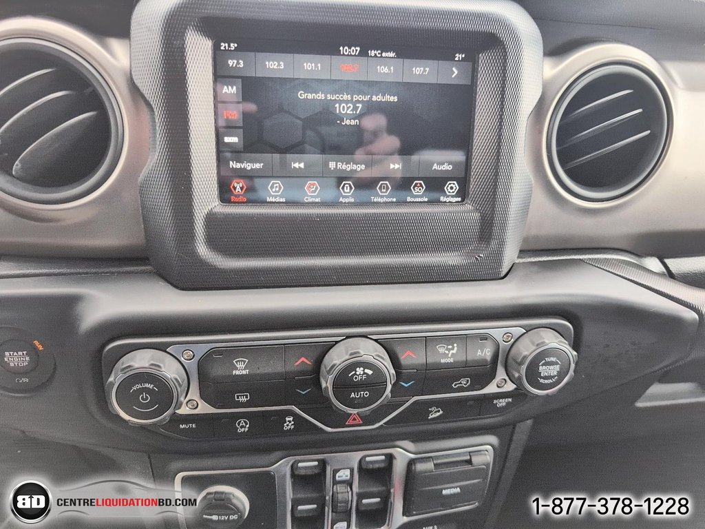 2020 Jeep Wrangler Unlimited Sport in Granby, Quebec - 18 - w1024h768px