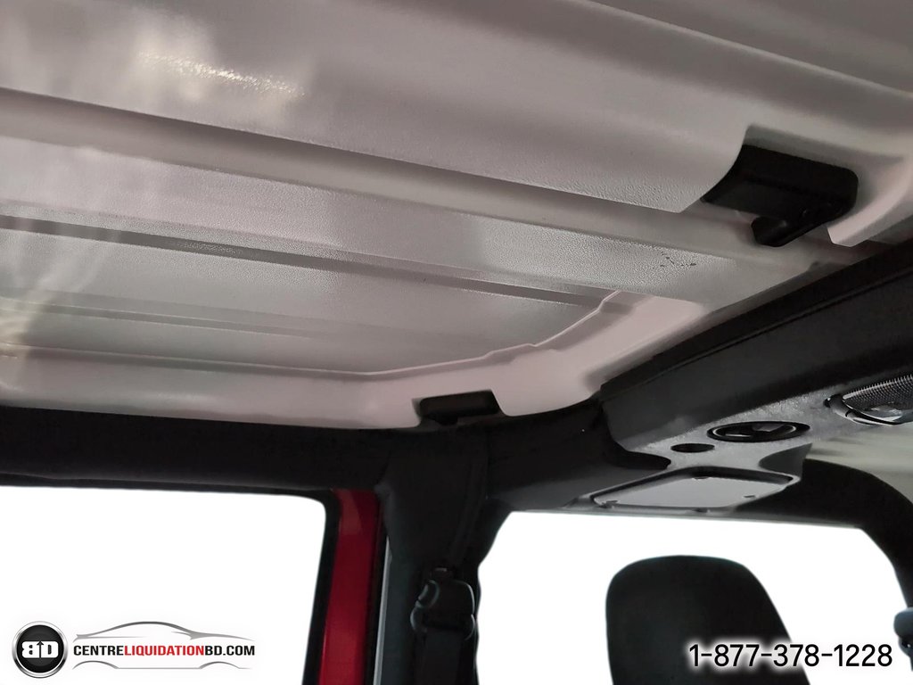 Jeep Wrangler Sport 2015 à Granby, Québec - 21 - w1024h768px