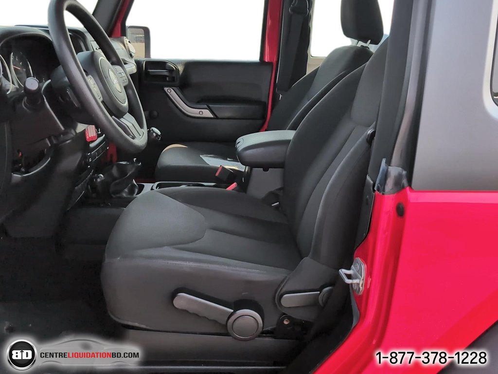 Jeep Wrangler Sport 2015 à Granby, Québec - 12 - w1024h768px