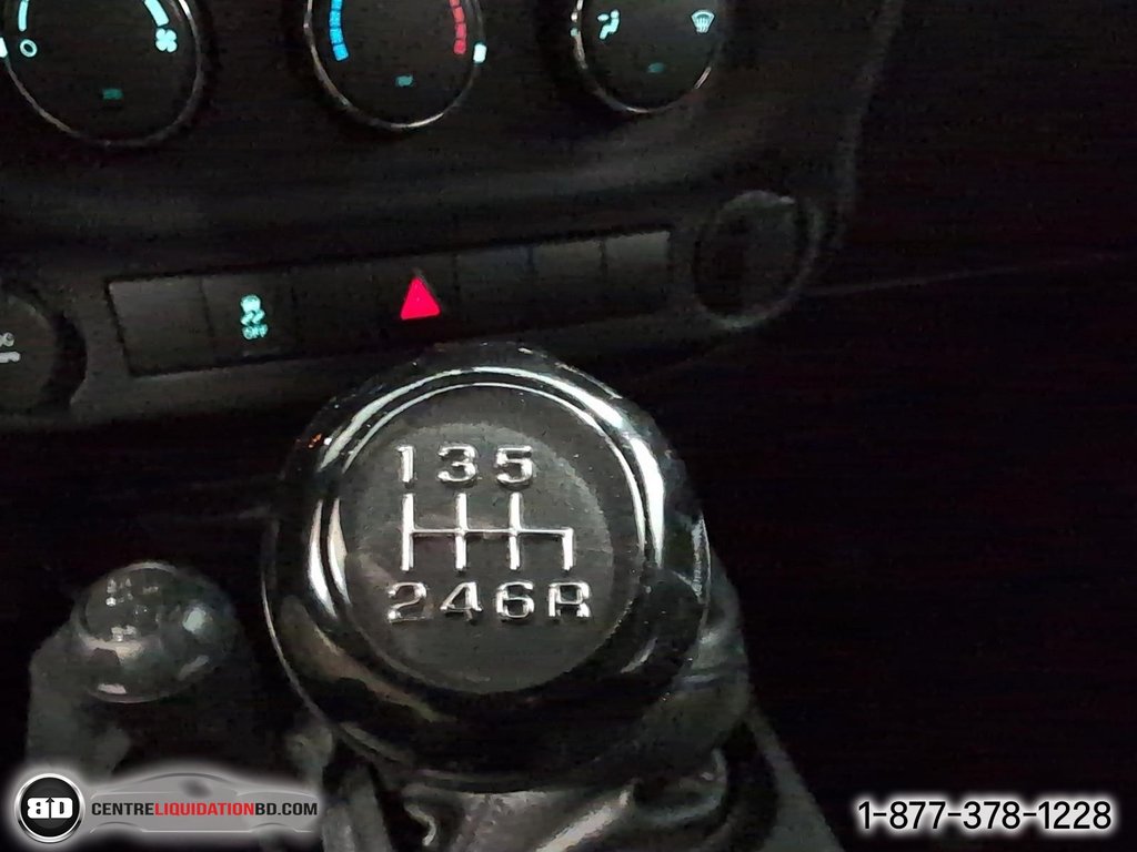 2016 Jeep Wrangler Sport MANUELLE in Granby, Quebec - 22 - w1024h768px