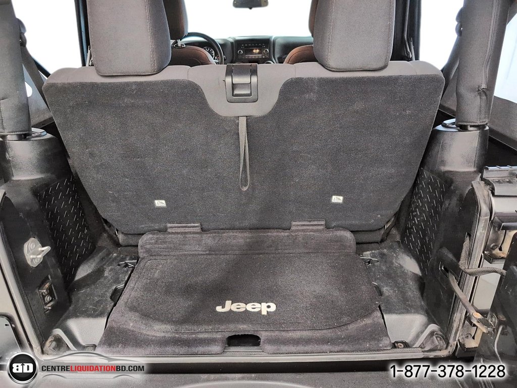 2016 Jeep Wrangler Sport MANUELLE in Granby, Quebec - 11 - w1024h768px
