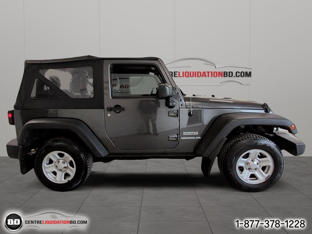 2016 Jeep Wrangler Sport MANUELLE in Granby, Quebec - 4 - w1024h768px