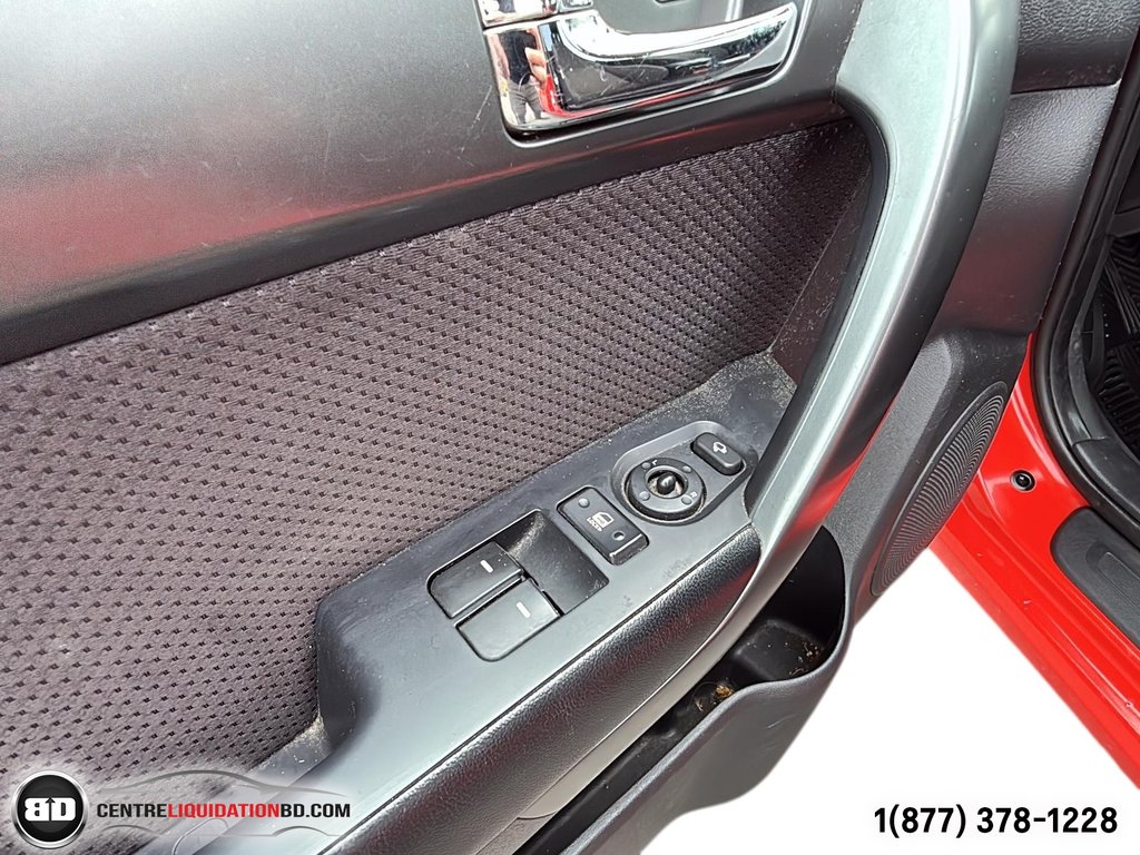 2013 Kia Forte Koup EX in Granby, Quebec - 16 - w1024h768px