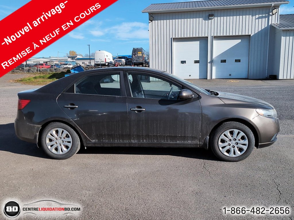 Kia Forte LX AUTOMATIQUE 2010 à Granby, Québec - 4 - w1024h768px