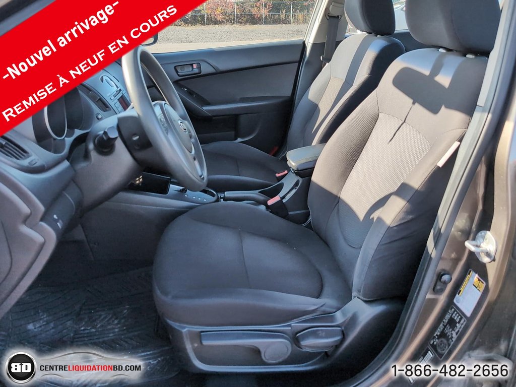 Kia Forte LX AUTOMATIQUE 2010 à Granby, Québec - 7 - w1024h768px