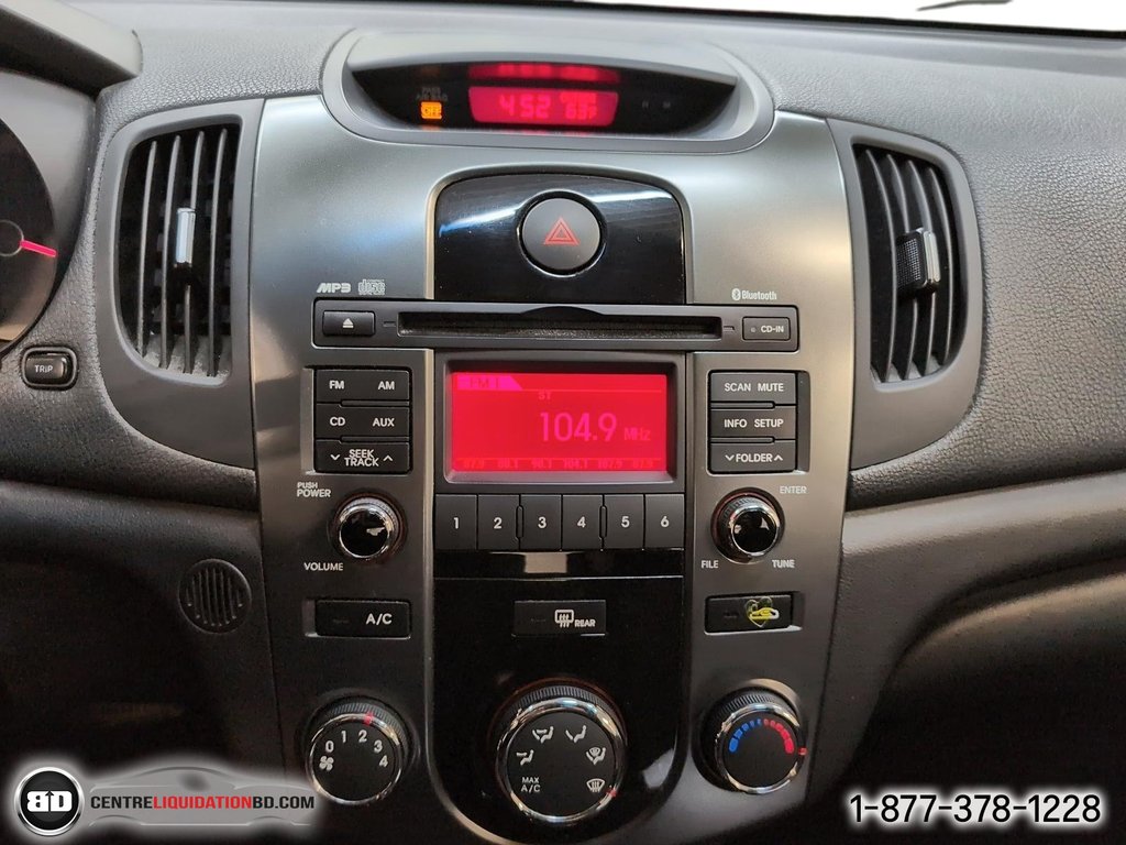 2013 Kia Forte EX AUTOMATIQUE in Granby, Quebec - 20 - w1024h768px