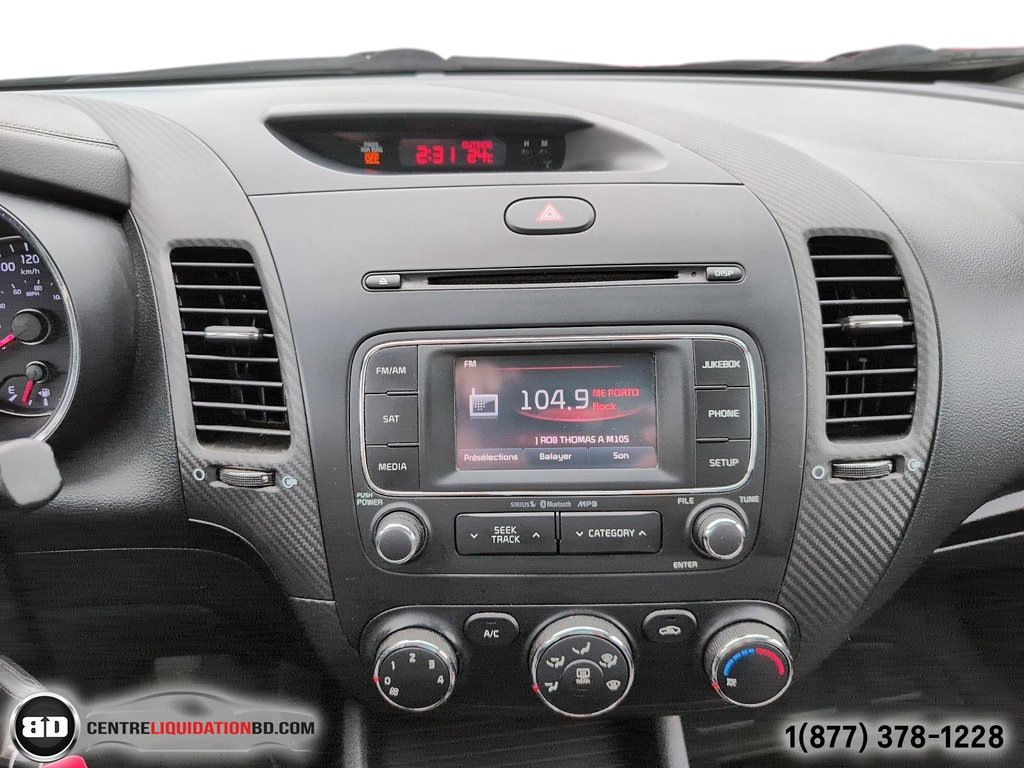 Kia Forte EX 2015 à Granby, Québec - 18 - w1024h768px