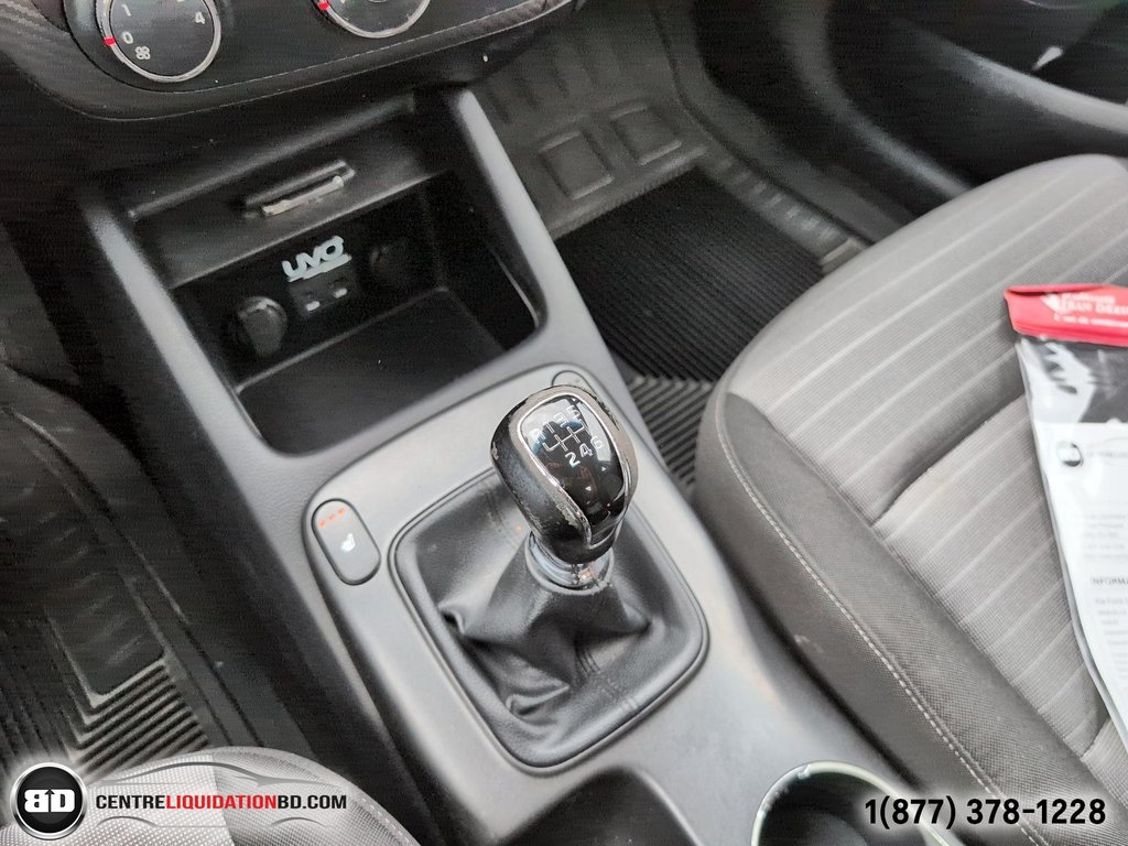 Kia Forte EX 2015 à Granby, Québec - 19 - w1024h768px