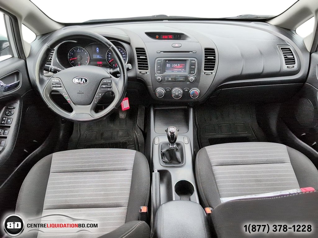 Kia Forte EX 2015 à Granby, Québec - 13 - w1024h768px