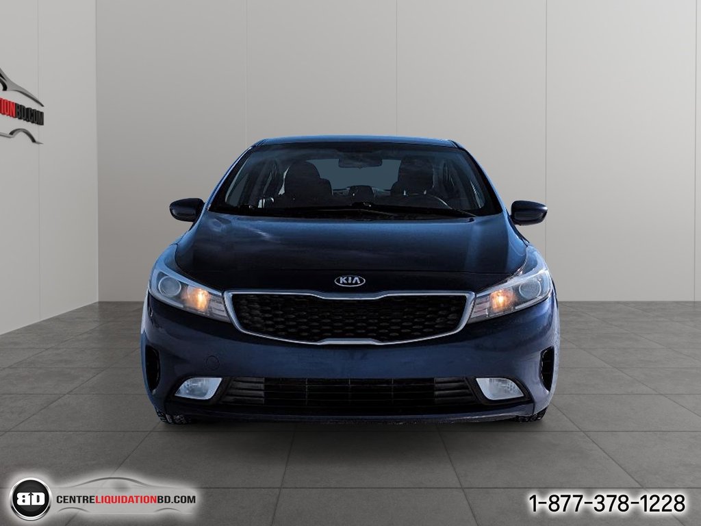2017 Kia Forte LX + AUTOMATIQUE SIEGES CHAUFFANTS in Granby, Quebec - 2 - w1024h768px