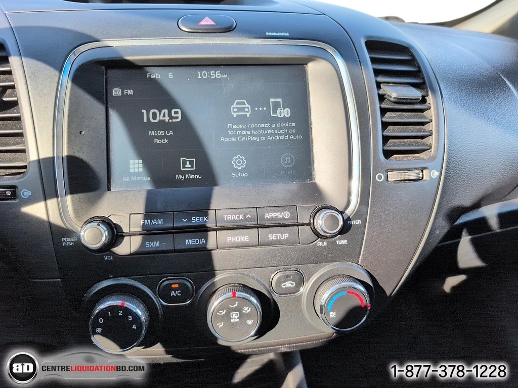 2017 Kia Forte LX + AUTOMATIQUE SIEGES CHAUFFANTS in Granby, Quebec - 20 - w1024h768px