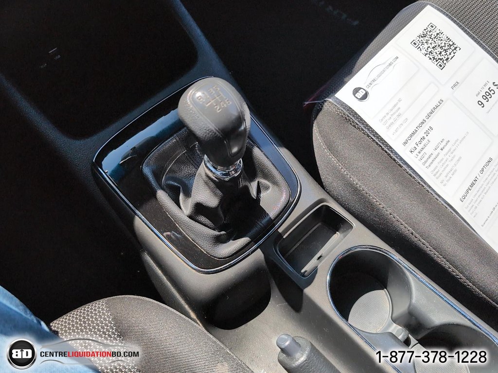 2018 Kia Forte in Granby, Quebec - 18 - w1024h768px