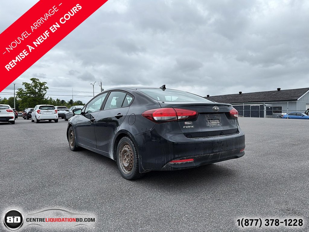 Kia Forte LX + 2018 à Granby, Québec - 10 - w1024h768px