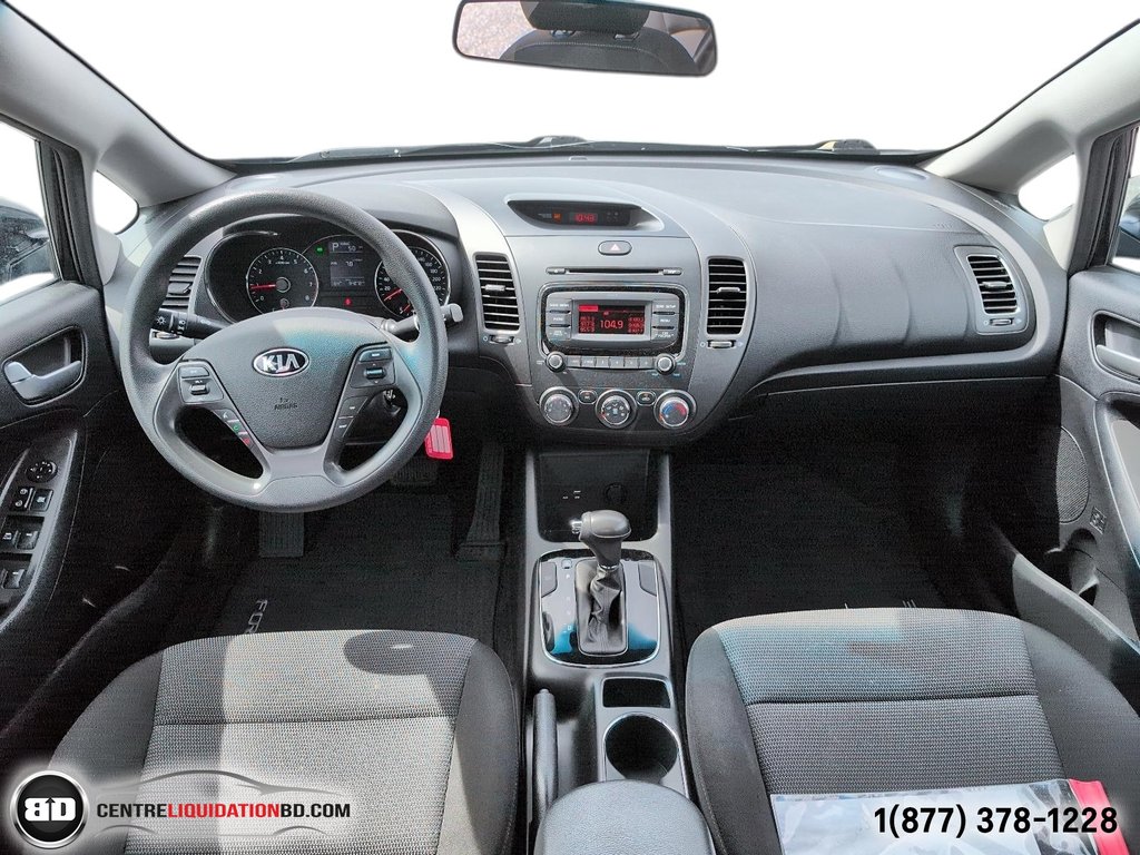 Kia Forte LX + 2018 à Granby, Québec - 16 - w1024h768px