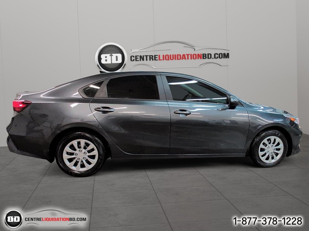 2024 Kia Forte LX AUTOMATIQUE SIEGES CHAUFFANTS in Granby, Quebec - 4 - w1024h768px